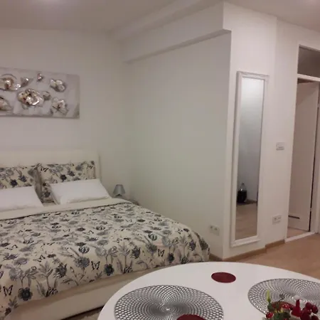 Apartman Mmvg Studio Zagreb Airport Velika Gorica Exterior photo